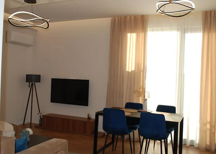 Lindi's 8 5 Apartament *